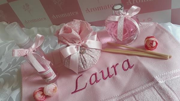 kit personalizado - menina - Laura -  Presente