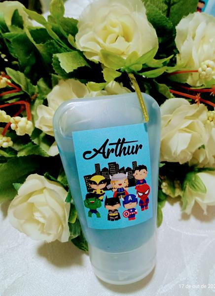 Álcool em gel - Super heróis