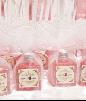 Lembrancinha aniversario 70 anos - Aromatizador 50ml